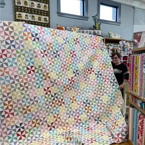3200 piece,  machine quilted, king size